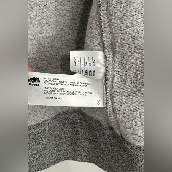 💛Like New💛 Roots: Kids Full Zip-Up Hoodie- Size XL - Picture 3 of 9